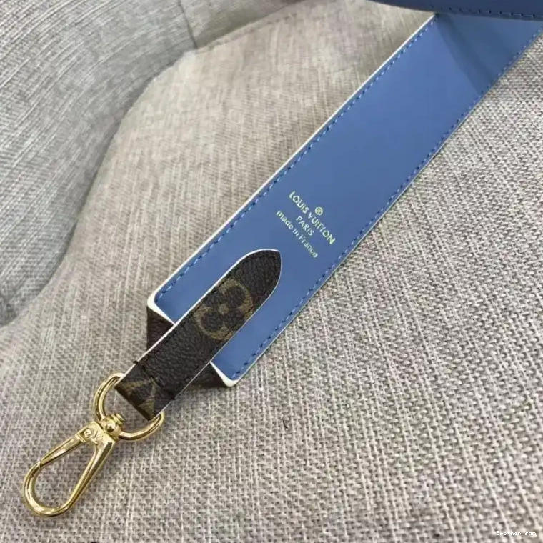 Brother sam 19B570385 LV Bags 0821